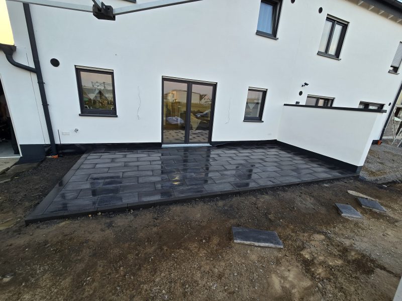 "Комплексні побутові послуги – від ремонту до прибирання"