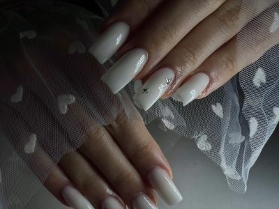 Майстриня манікюру