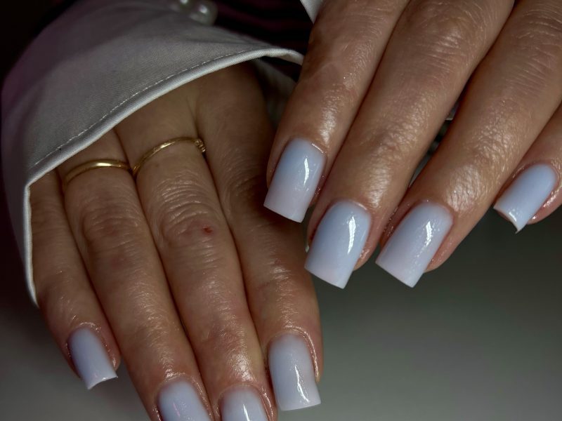 Майстриня манікюру